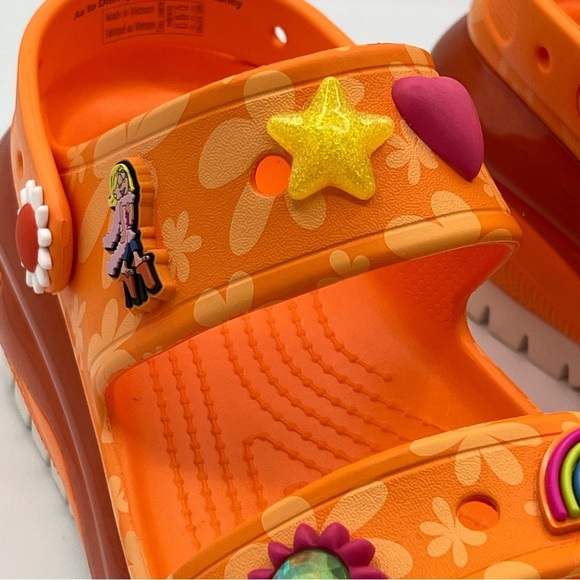 Disney Parks 2024 Lizzie McGuire Crocs Orange Mega Crush Sandals M8/W10 NWT - Picture 3 of 15